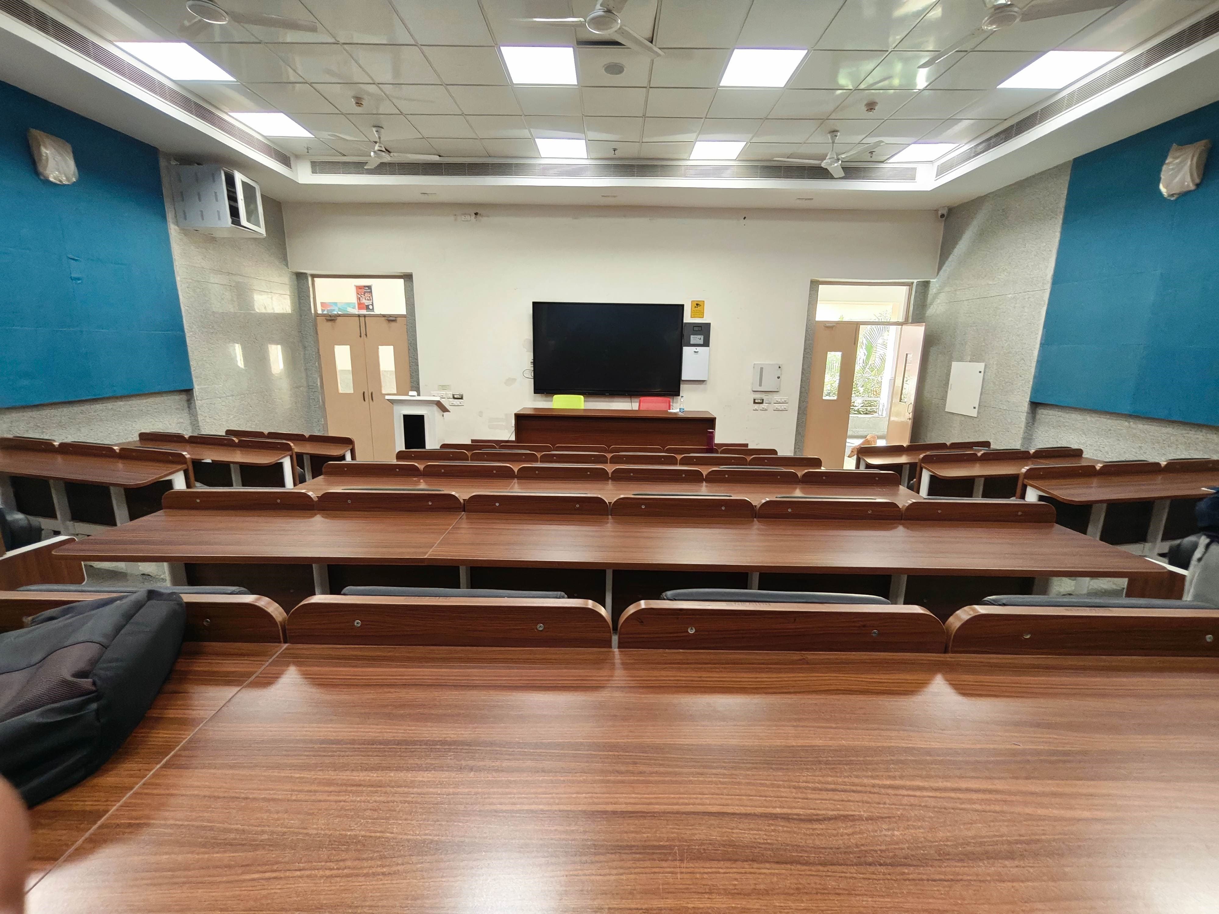 NIT Delhi Academic Building photo 19